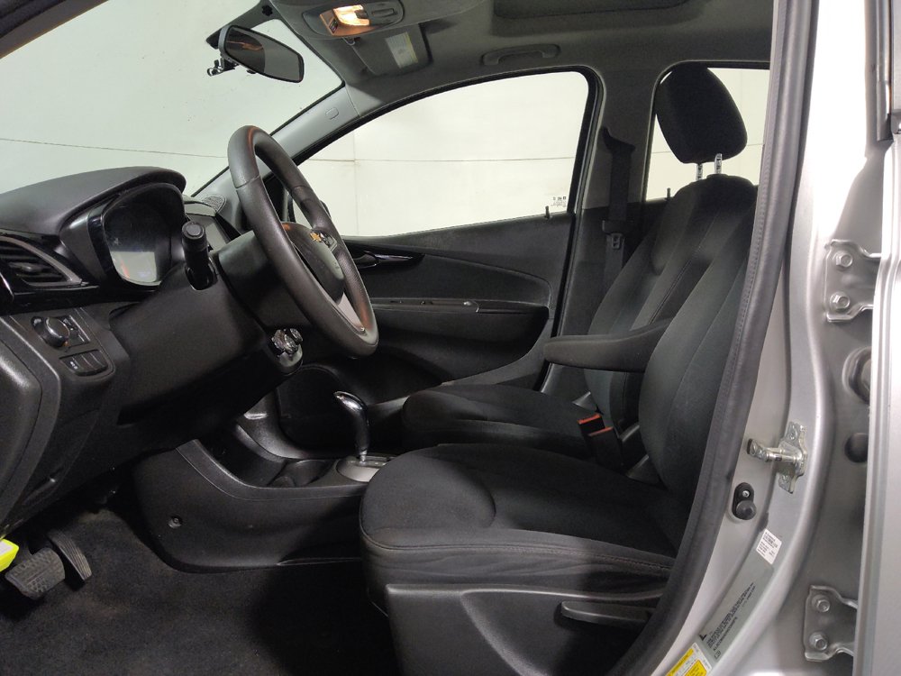 Used 2022 Chevrolet Spark LT FWD image 17
