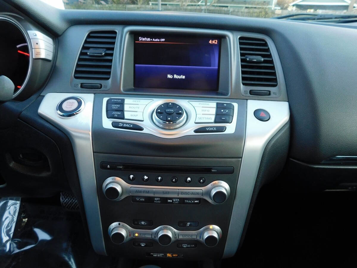 Used 2012 Nissan Murano SL w/ Navigation Pkg image 11