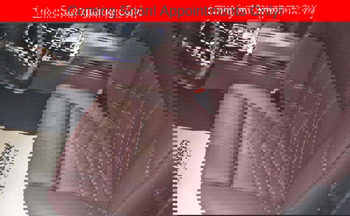 Used 2025 BMW 760i xDrive image 7