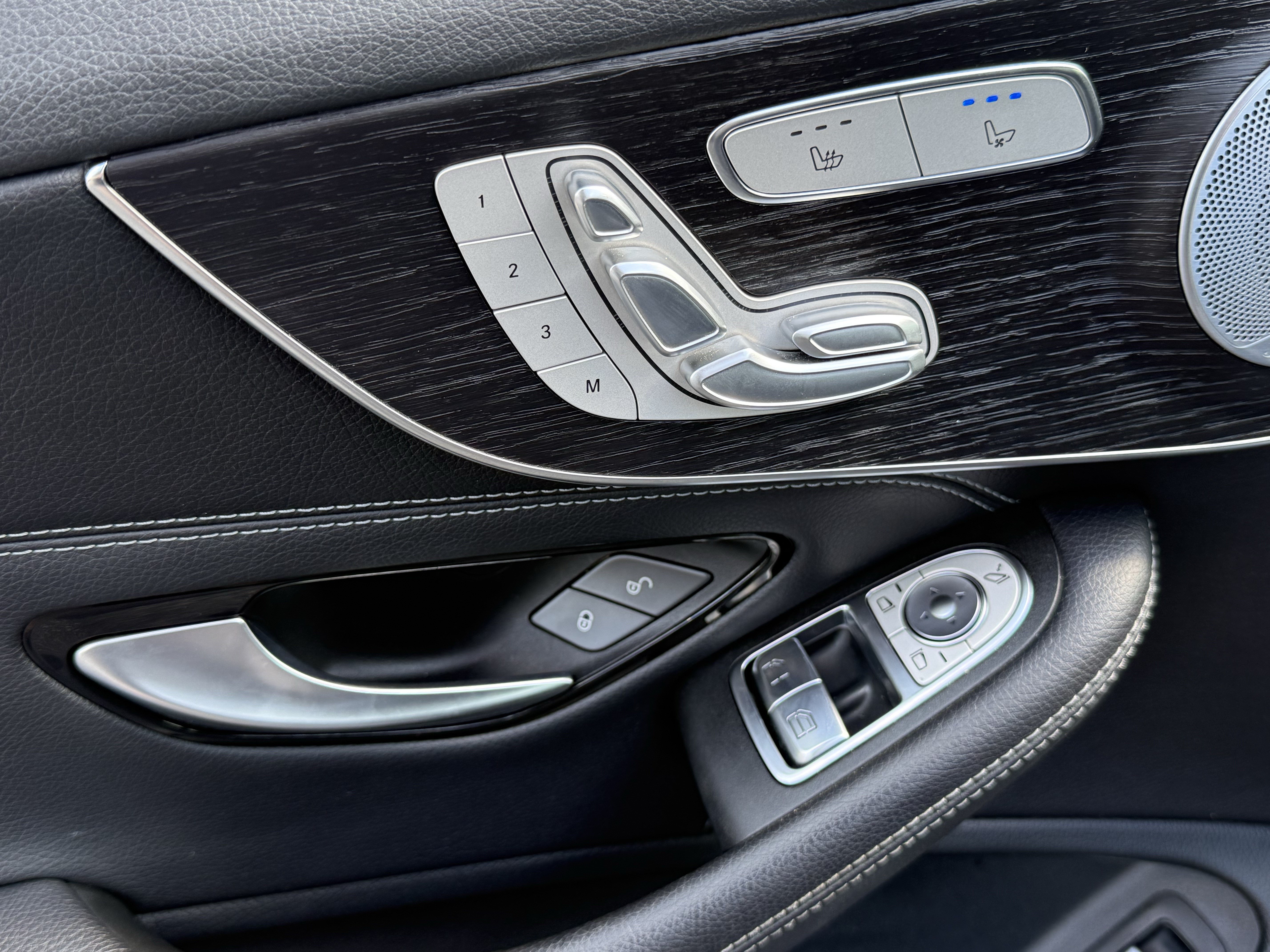 Used 2021 Mercedes-Benz C 300 Coupe image 15