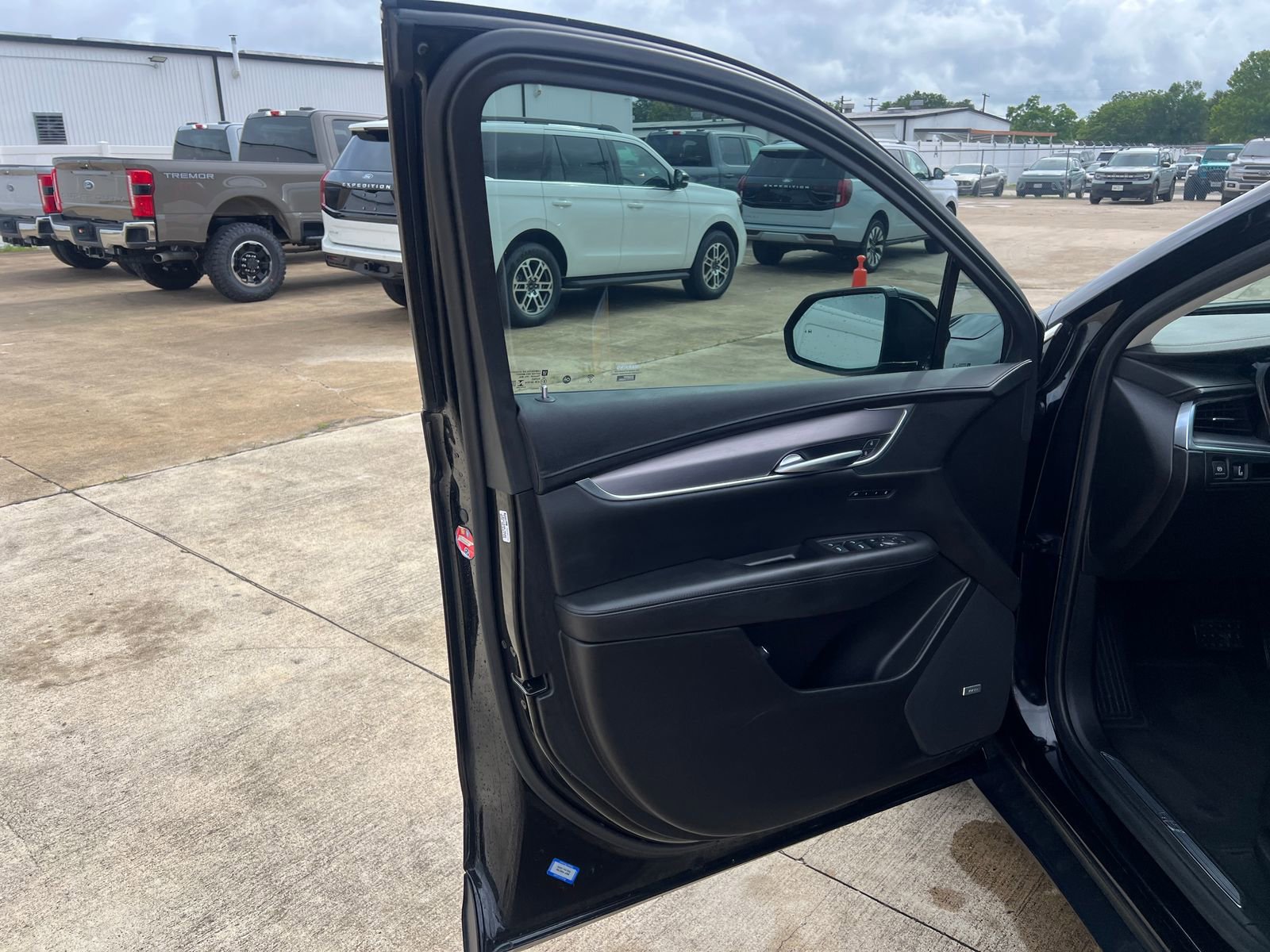 Used 2019 Cadillac XT5 Luxury FWD image 12