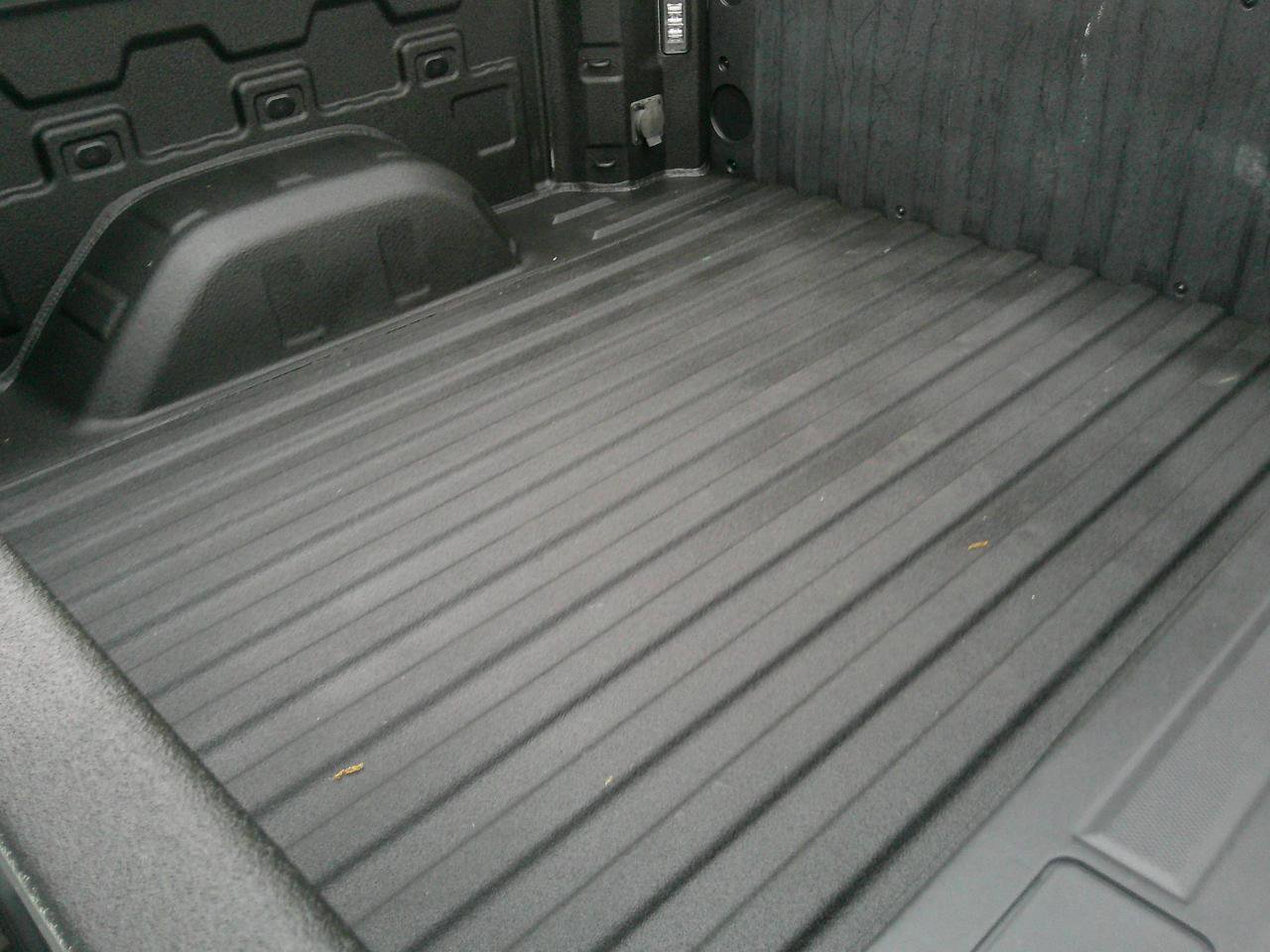 Used 2022 Chevrolet Silverado 1500 ZR2 w/ Technology Package image 9