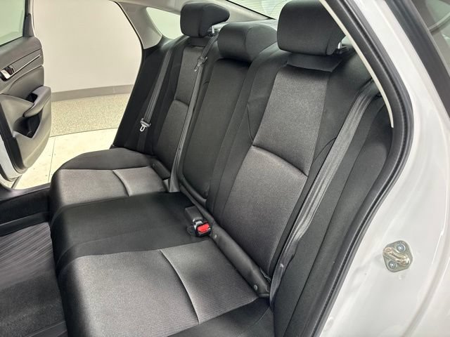 Used 2020 Honda Accord LX image 25