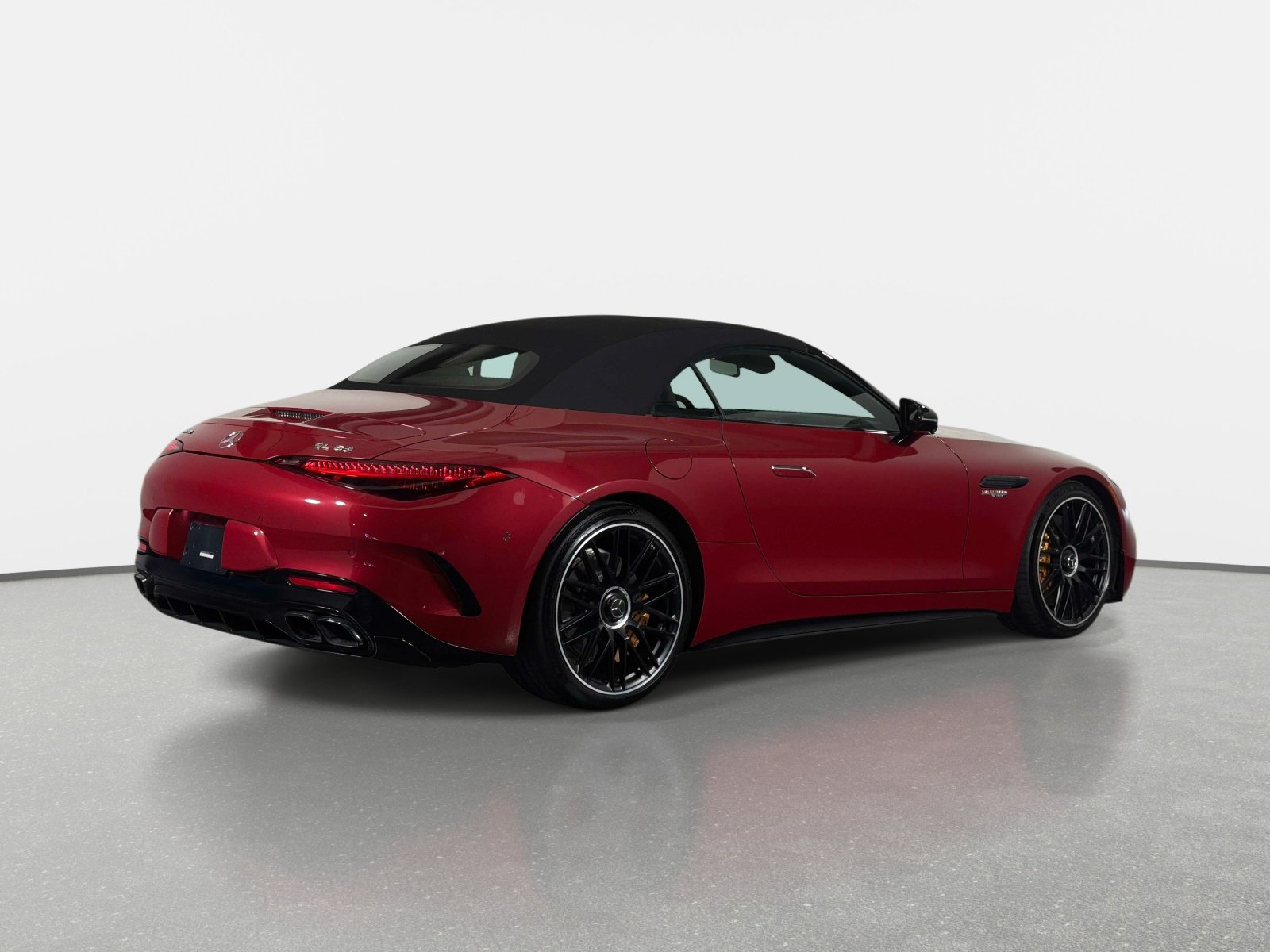 Used 2025 Mercedes-Benz SL 63 AMG 4MATIC image 7