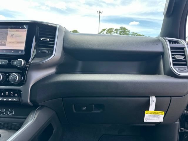 New 2026 RAM 1500 Express AWD/4WD image 46