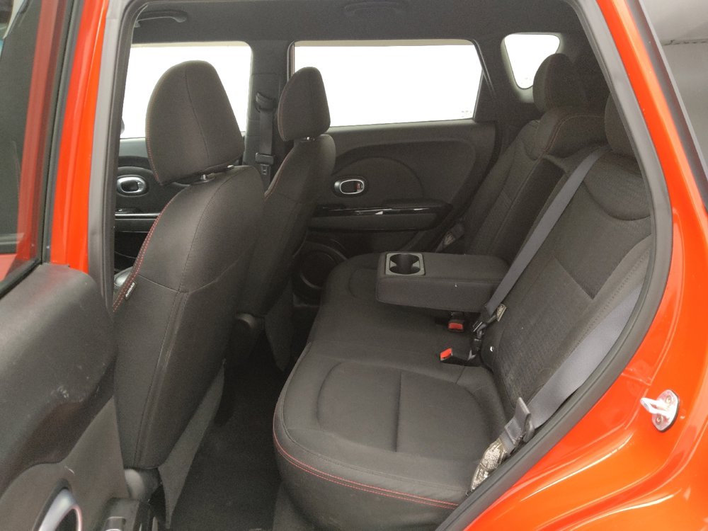 Used 2019 Kia Soul + FWD image 18