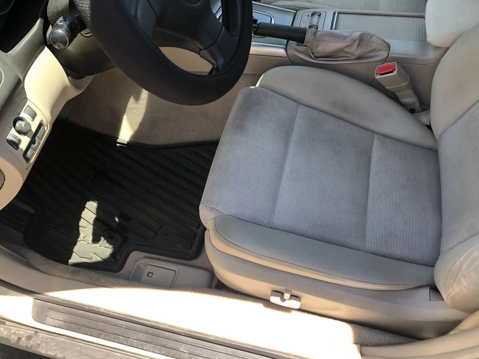 Used 2007 Subaru Outback 2.5i AWD/4WD image 19