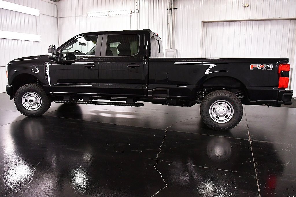 New 2026 Ford F350 XL image 4