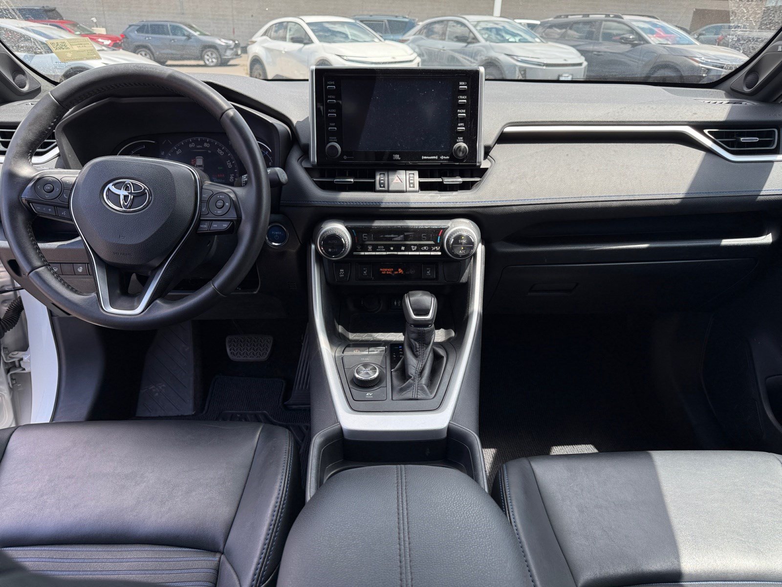 Used 2019 Toyota RAV4 XSE AWD/4WD image 19