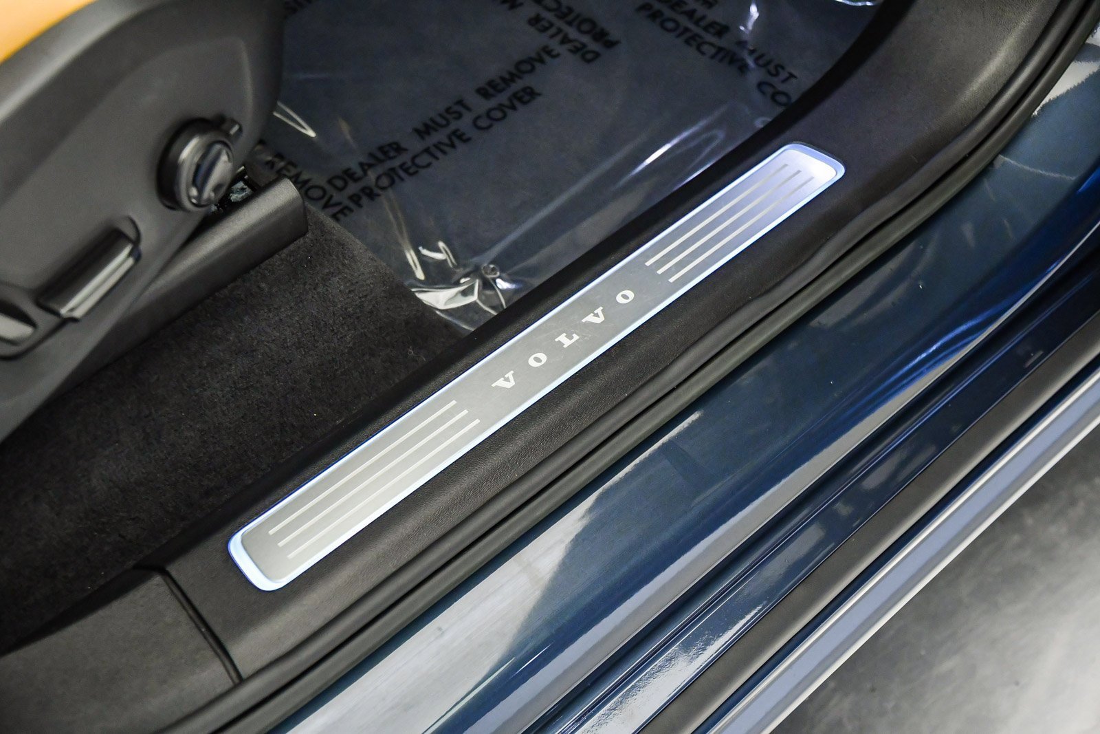 Certified 2022 Volvo XC90 T6 Inscription image 17