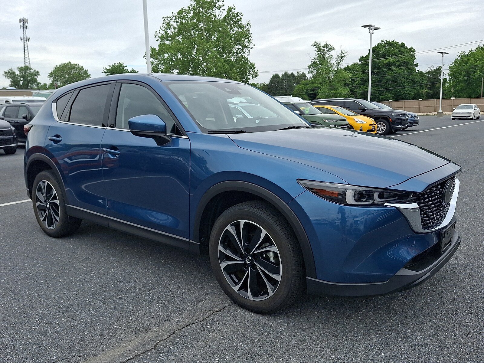 Used 2023 MAZDA CX-5 AWD 2.5 S w/ Premium Package image 3