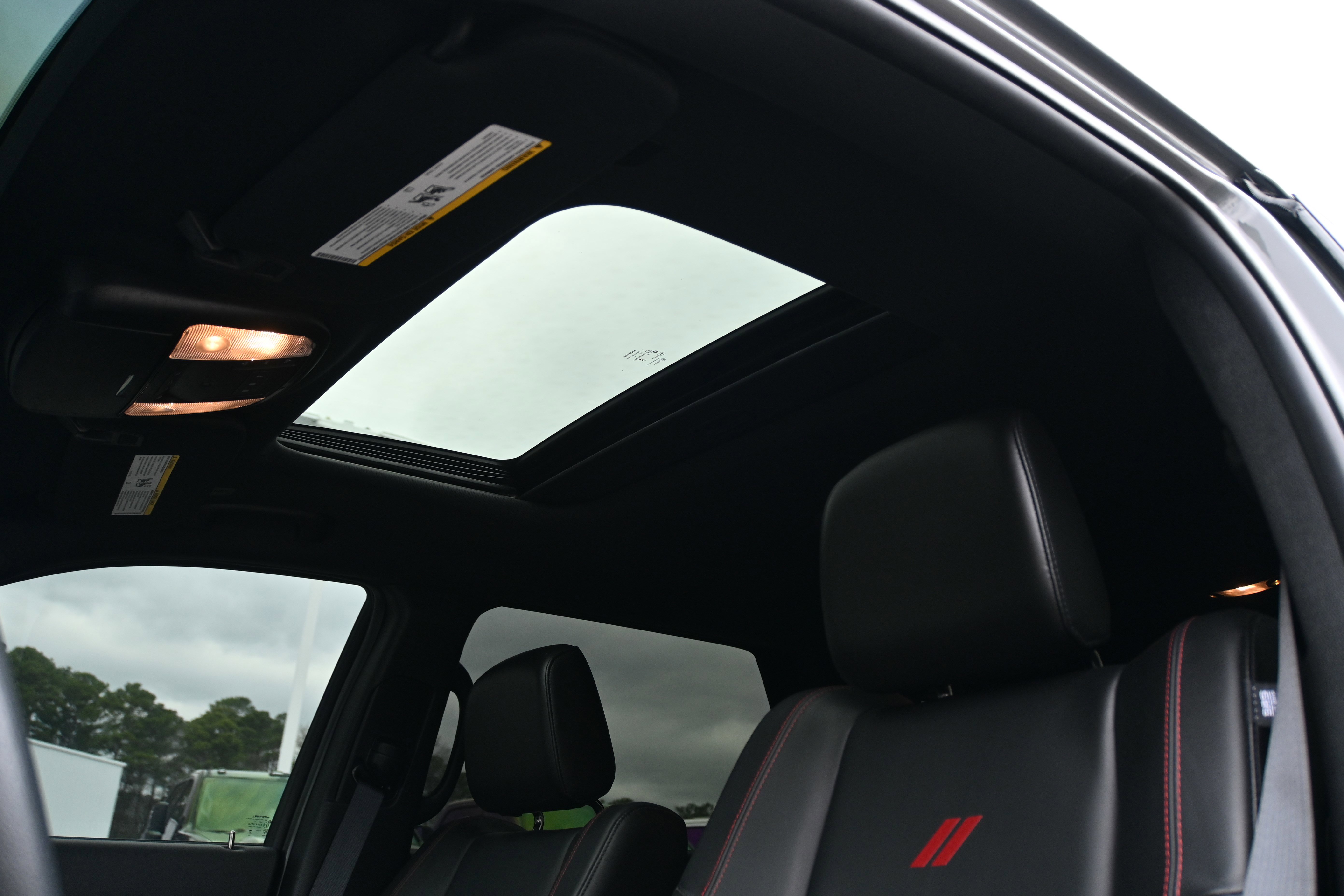 Used 2024 Dodge Durango R/T AWD/4WD image 30