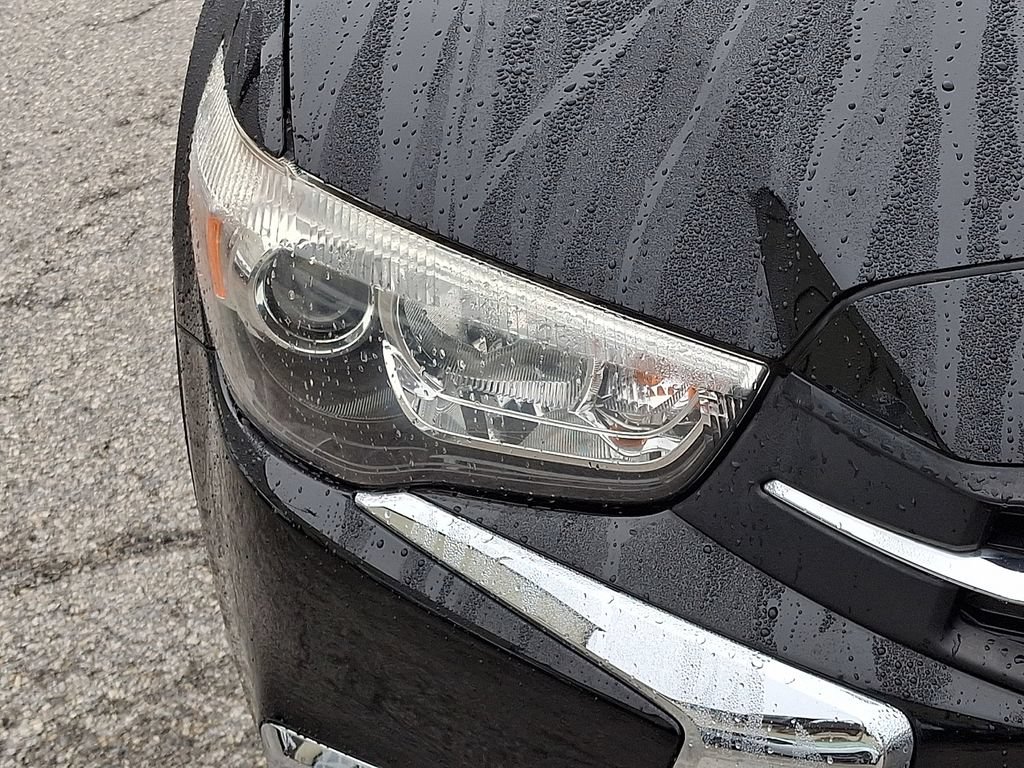 Used 2018 Mitsubishi Outlander Sport SE AWD/4WD image 9