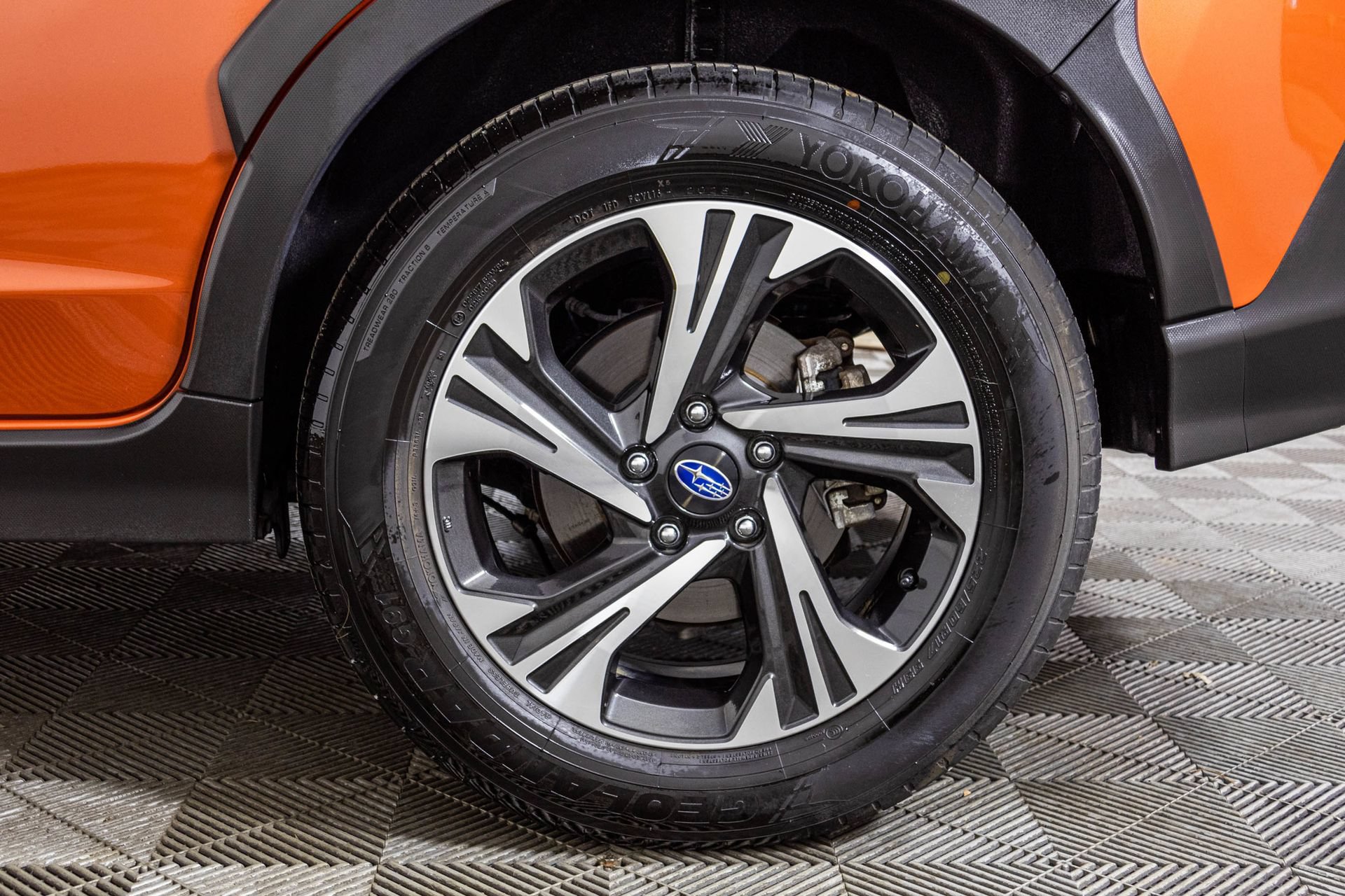 Used 2025 Subaru Crosstrek 2.5i Premium AWD/4WD image 46