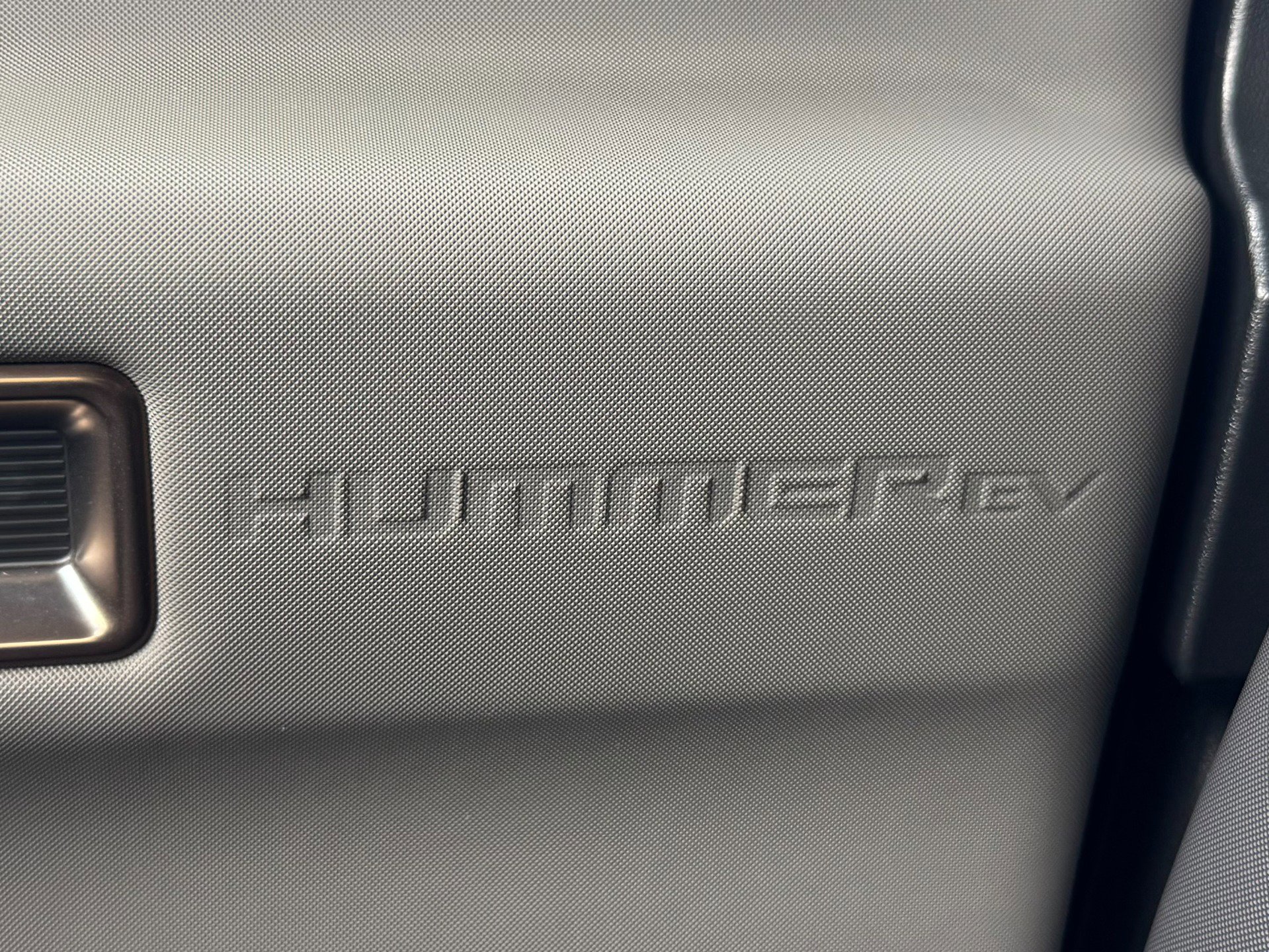 Used 2025 GMC Hummer EV 3X w/ LPO, Cargo Utility Package image 77