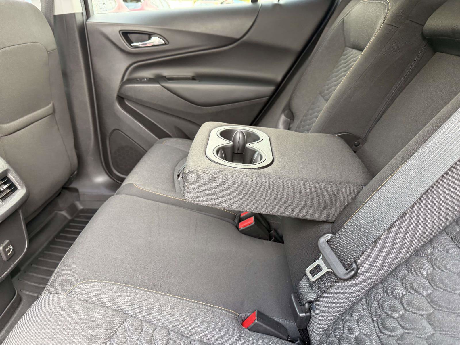 Used 2020 Chevrolet Equinox LT AWD/4WD image 13