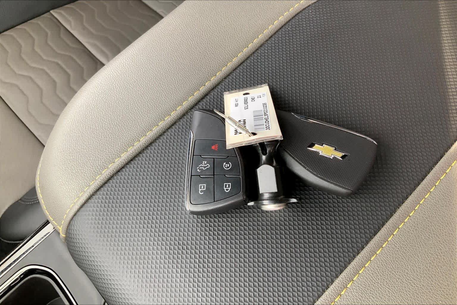 Used 2023 Chevrolet Silverado 1500 ZR2 AWD/4WD image 14