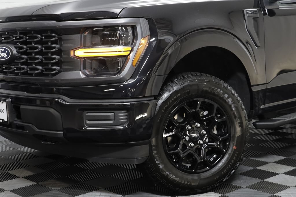 Used 2026 Ford F150 STX AWD/4WD image 3