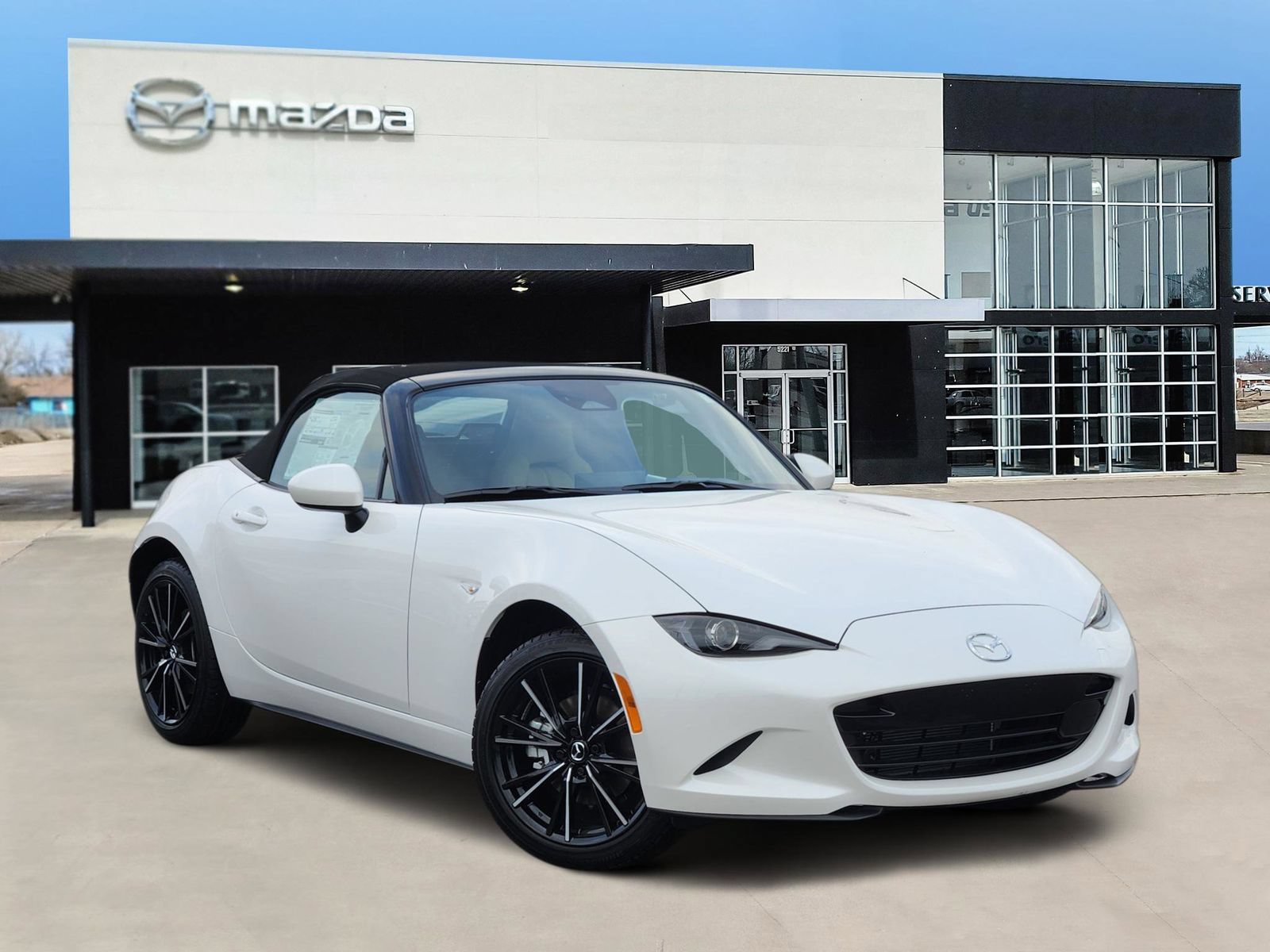 New 2026 MAZDA MX-5 Miata Grand Touring RWD image 1