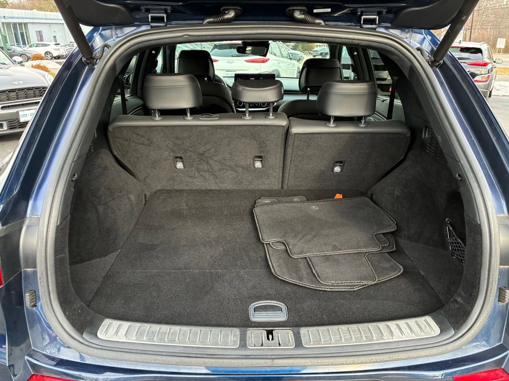 Used 2022 Genesis GV70 3.5T Sport w/ Sport Prestige Package image 12