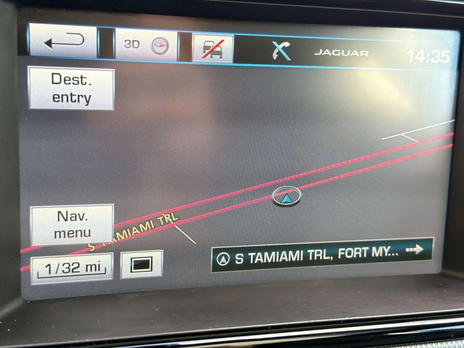 Used 2017 Jaguar F-TYPE Coupe image 23