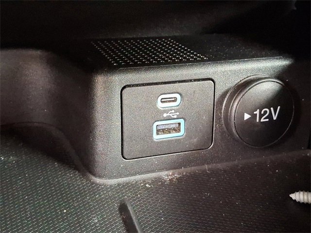 Used 2022 Ford Escape SE w/ Convenience Package image 25