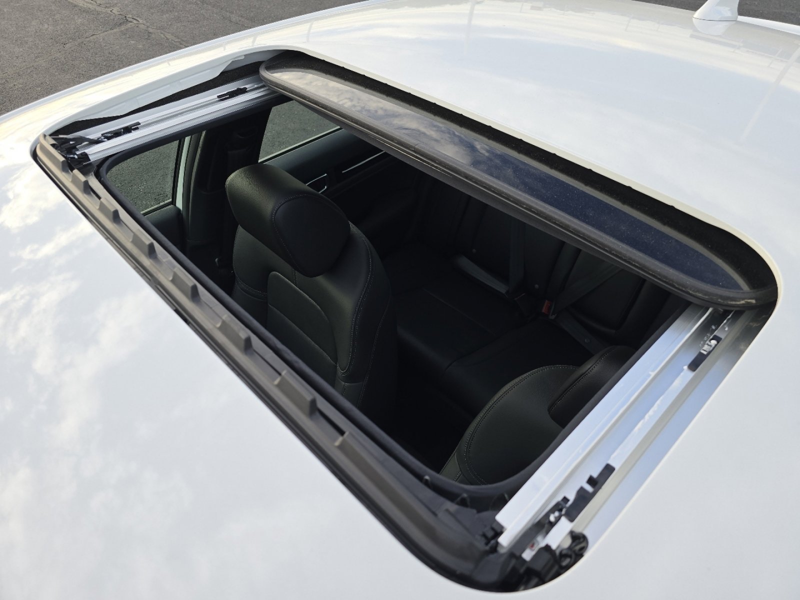 New 2026 Honda Civic Sport Touring image 4