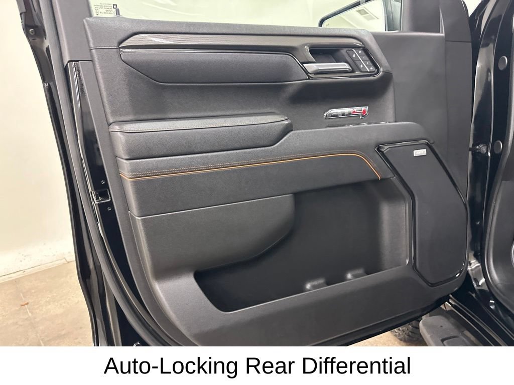 Used 2025 GMC Sierra 1500 AT4 w/ AT4 Premium Package AWD/4WD image 37