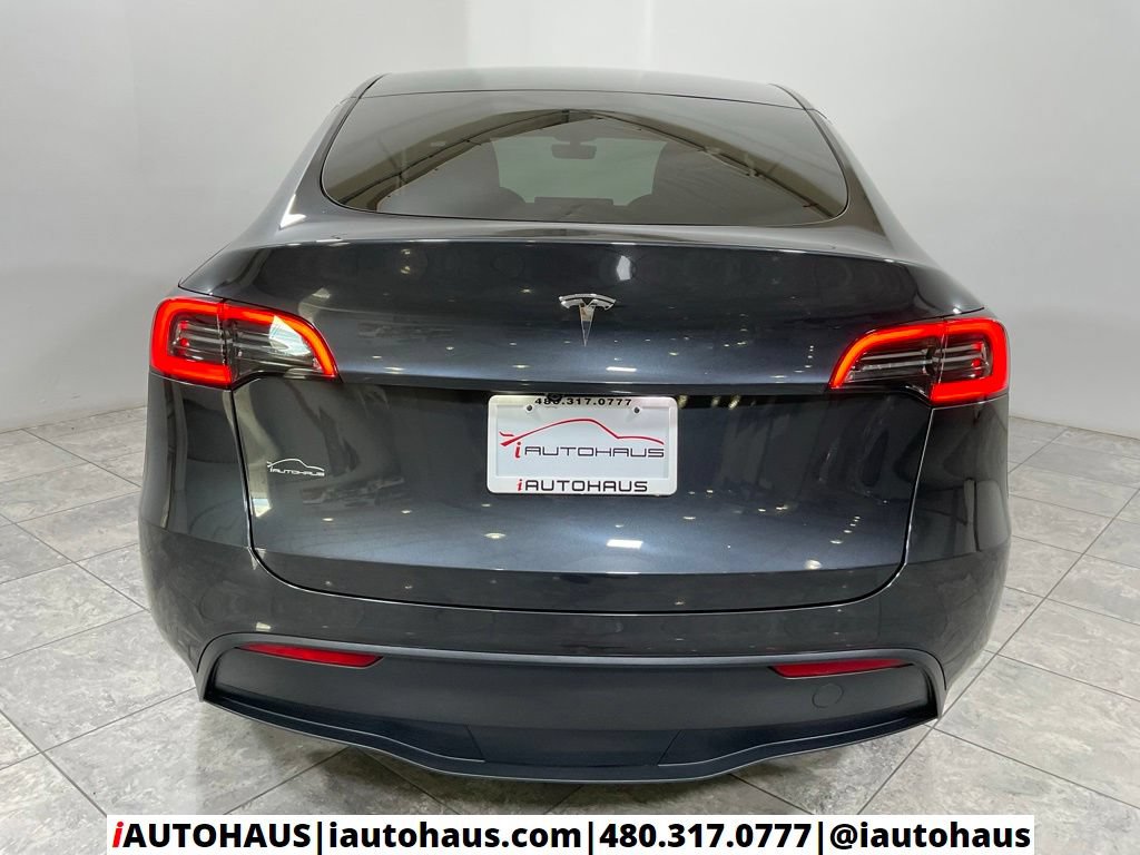 Used 2025 Tesla Model Y Long Range RWD image 5