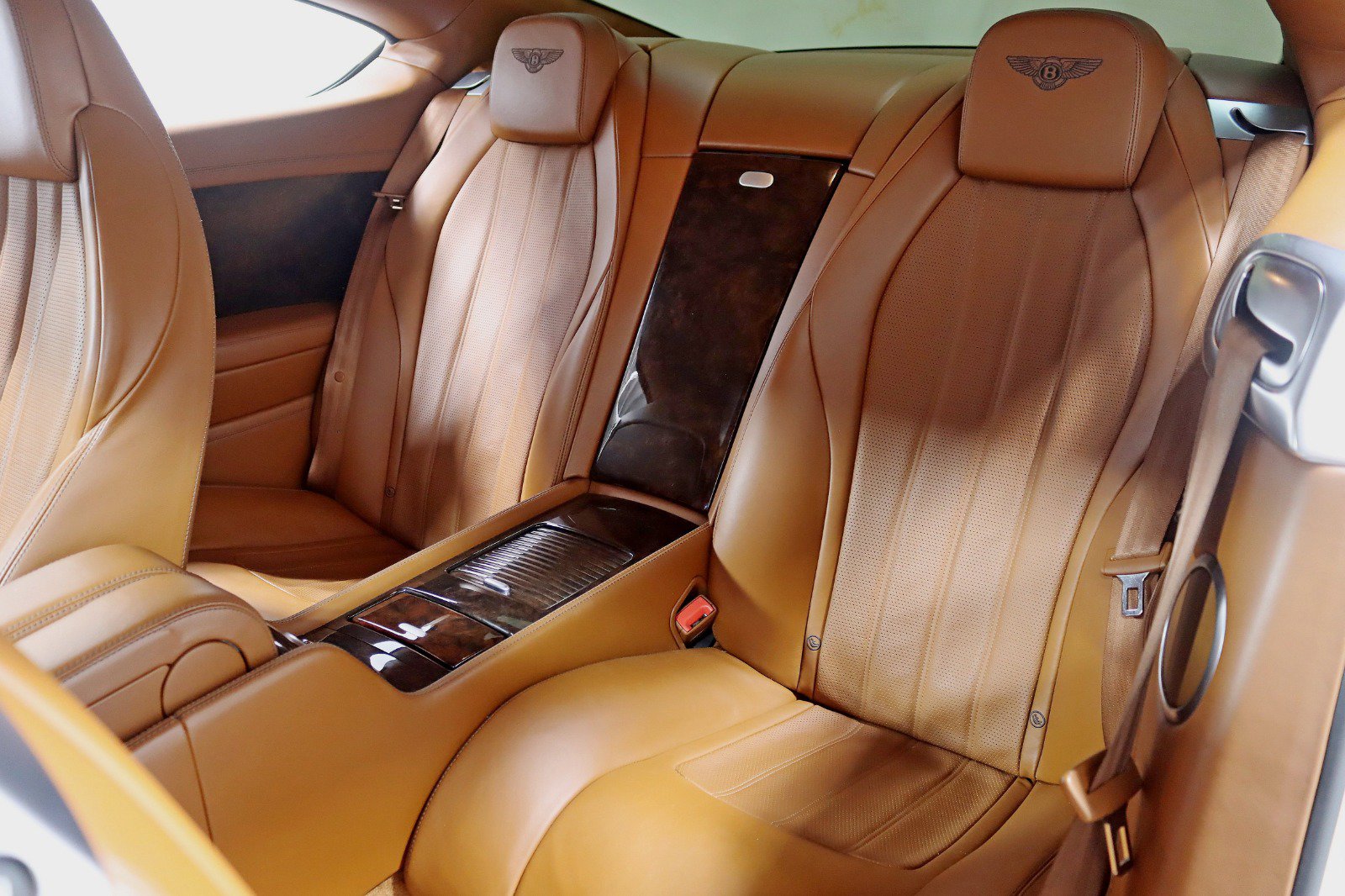 Used 2012 Bentley Continental GT AWD/4WD image 26