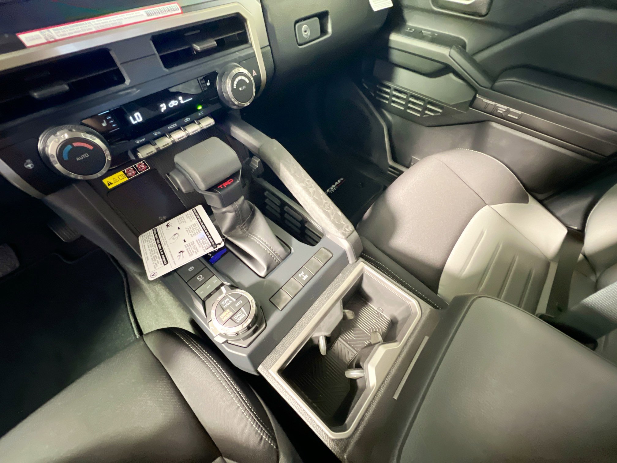 New 2025 Toyota Tacoma TRD Off-Road image 26