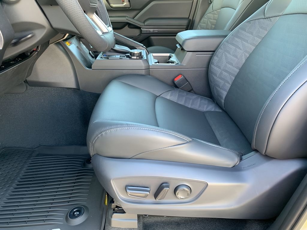 New 2025 Toyota Tacoma TRD Off-Road image 10