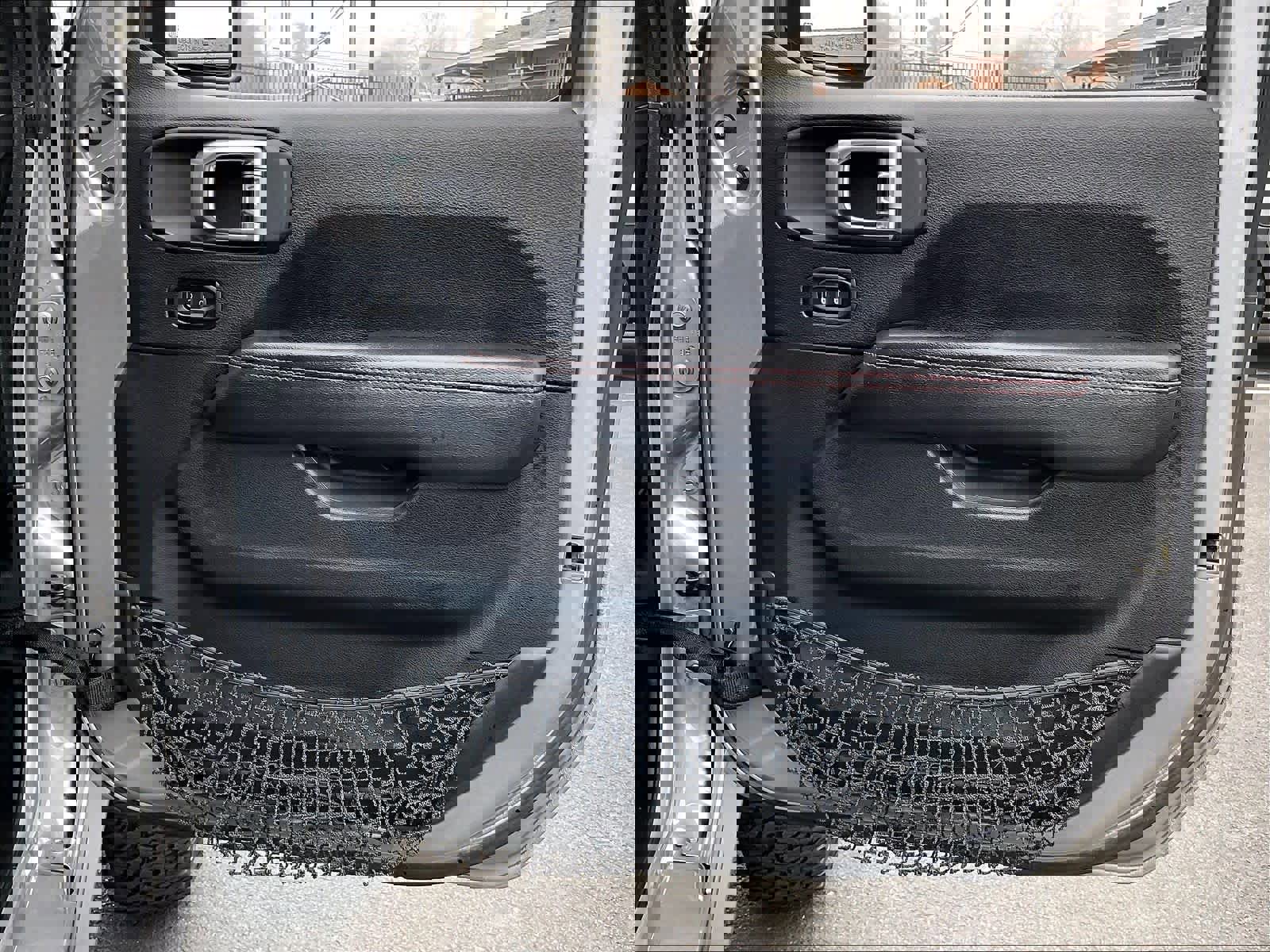 Used 2018 Jeep Wrangler Unlimited Rubicon image 24