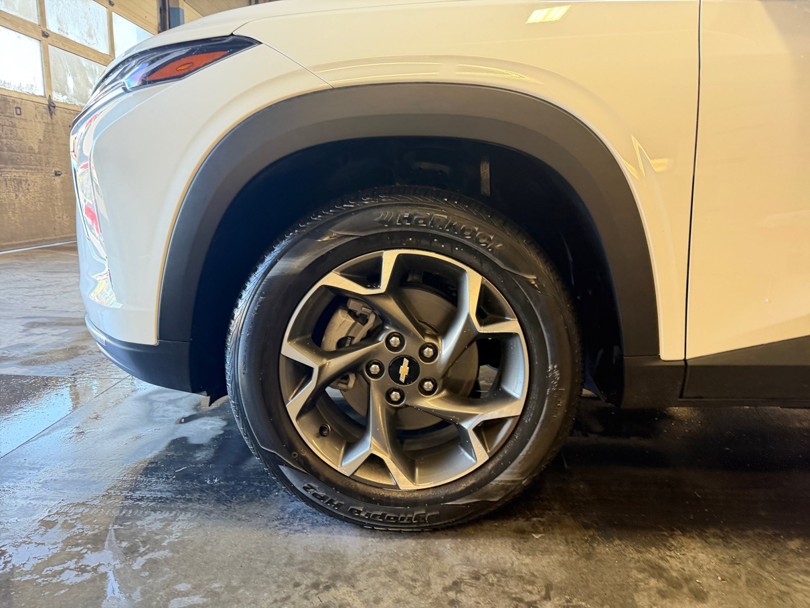Used 2024 Chevrolet Trax LT w/ Driver Confidence Package FWD image 26