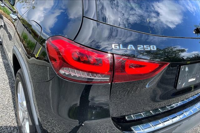 Certified 2022 Mercedes-Benz GLA 250 4MATIC image 15