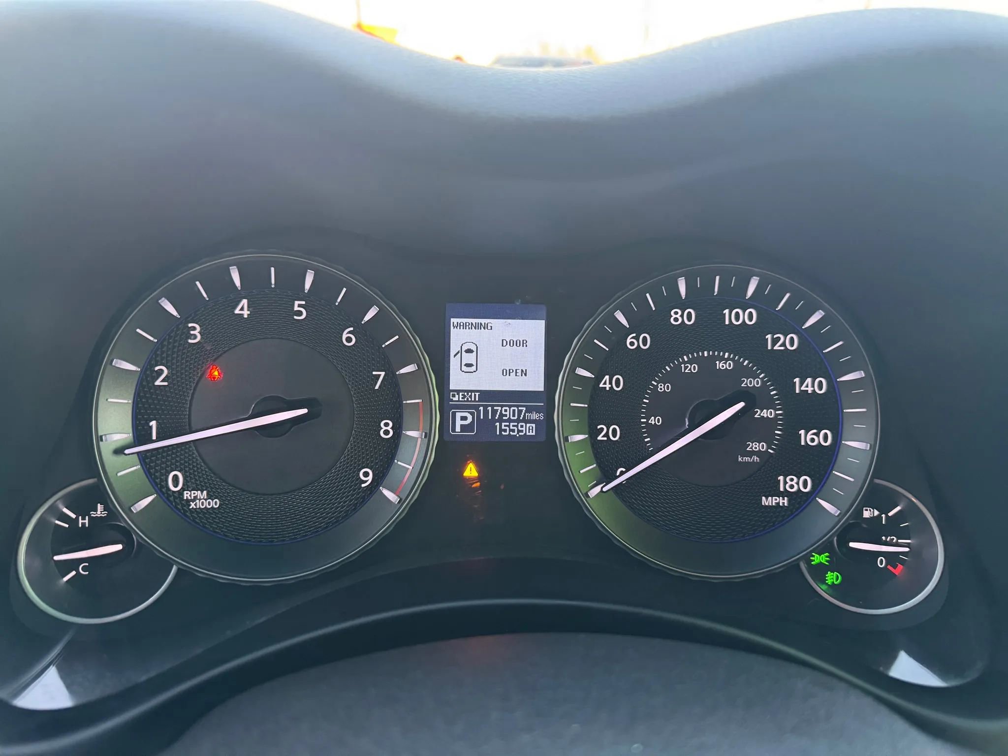 Used 2019 INFINITI Q70 Luxe AWD/4WD image 17