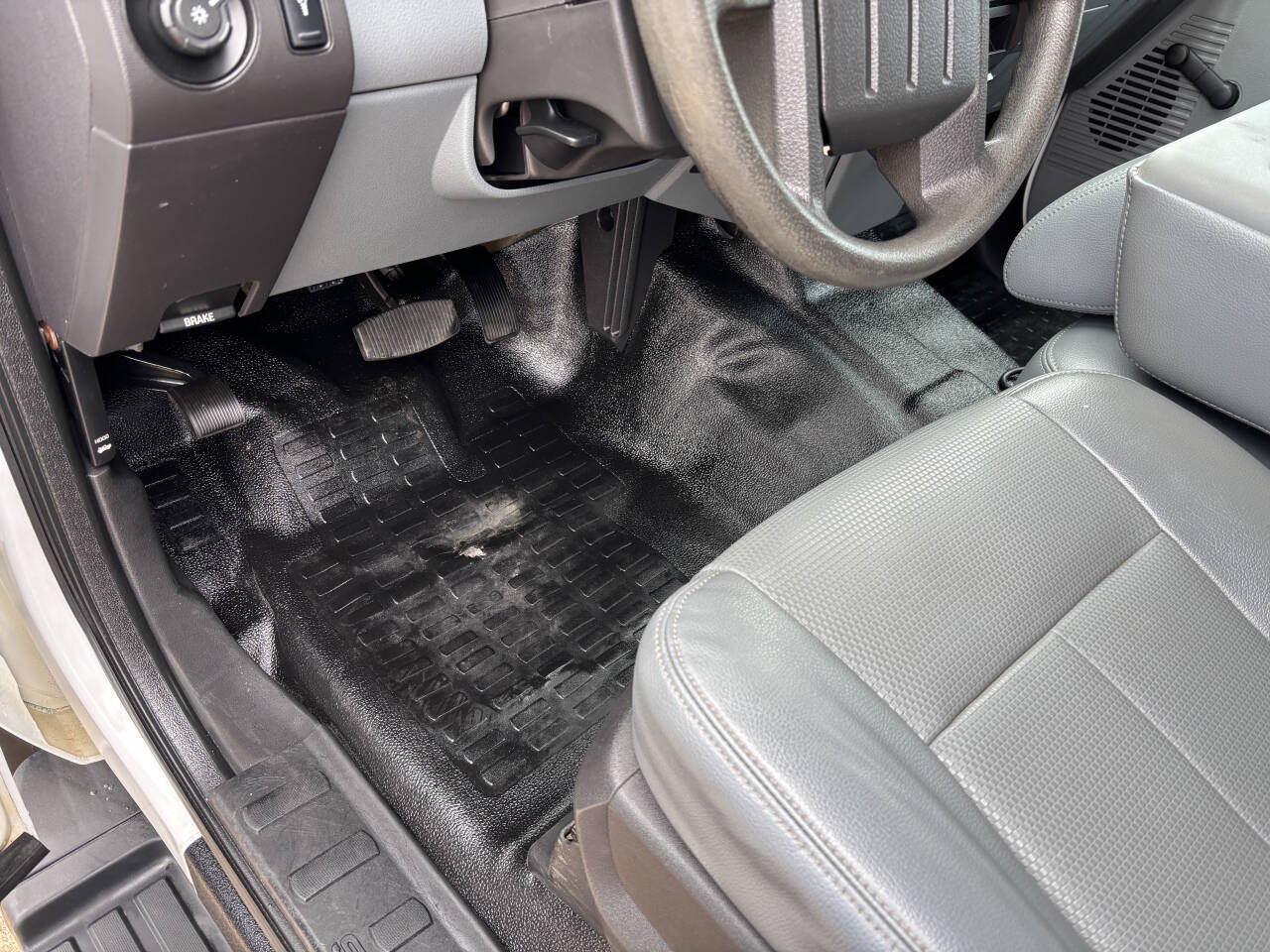Used 2015 Ford F250 XL w/ XL Value Package AWD/4WD image 9