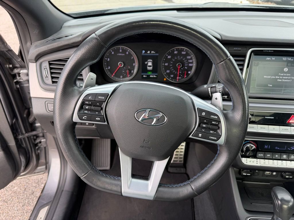 Used 2018 Hyundai Sonata Limited image 12