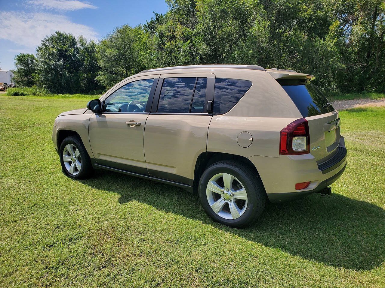 Used 2017 Jeep Compass Sport w/ Power Value Group AWD/4WD image 7