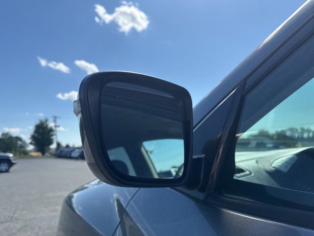 Used 2019 Nissan Pathfinder SV FWD image 23