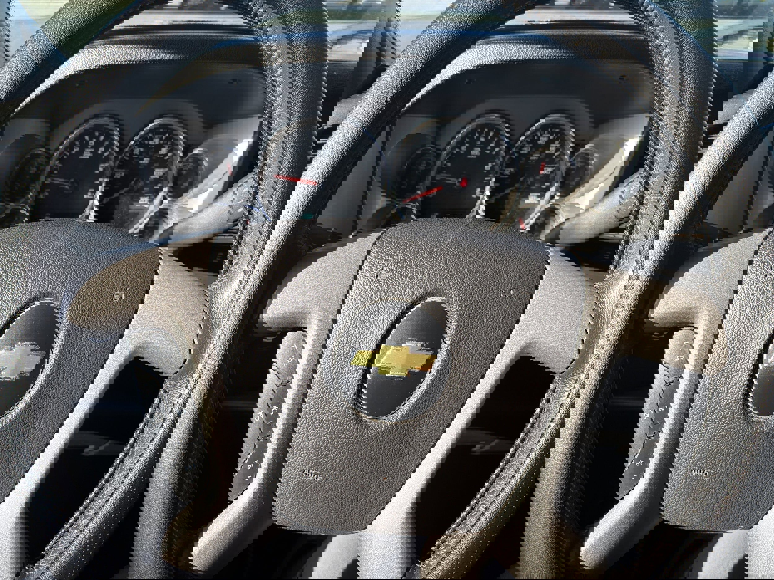 Used 2013 Chevrolet Silverado 1500 LT image 11