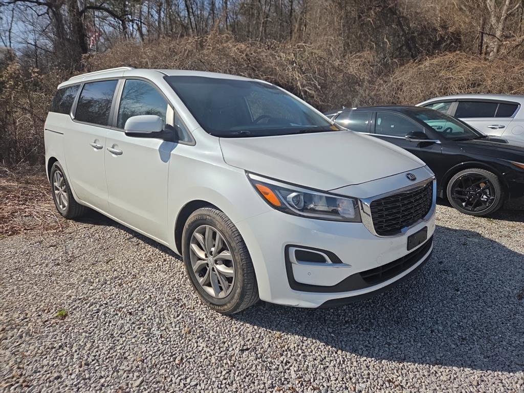 Used 2019 Kia Sedona EX image 3