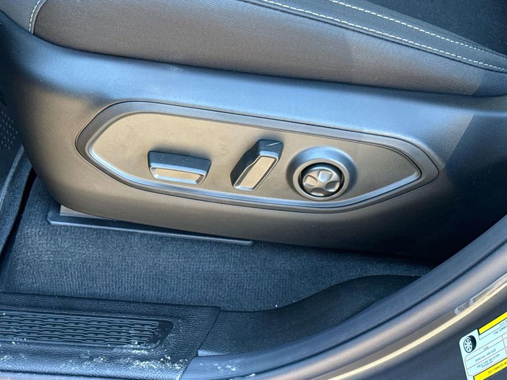 New 2025 Jeep Grand Cherokee Laredo X RWD image 20