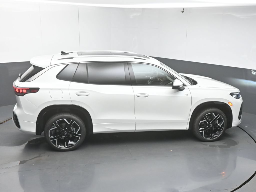 New 2026 Volkswagen Tiguan SEL R-Line AWD/4WD image 49