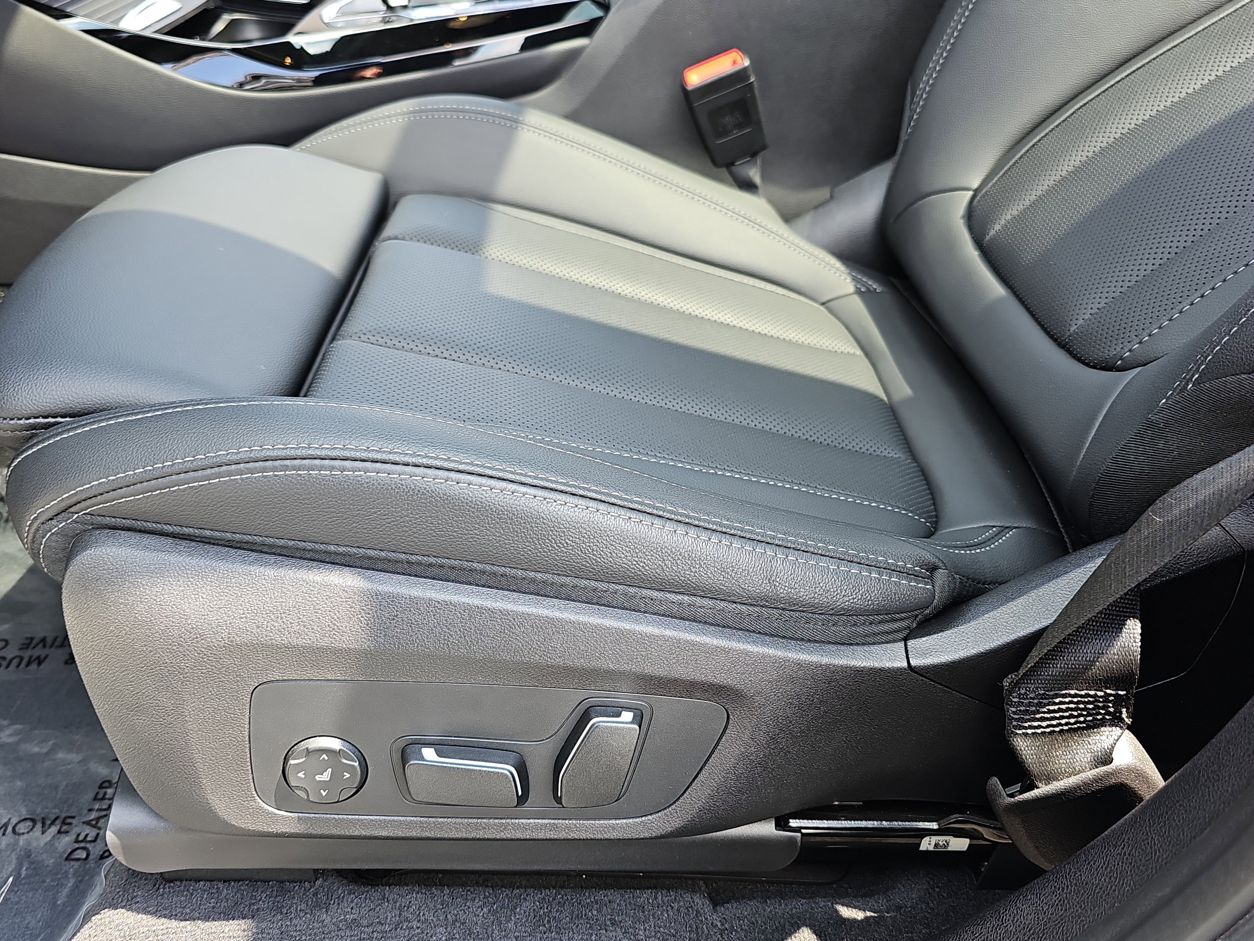 Certified 2024 BMW X3 sDrive30i w/ Convenience Package image 29