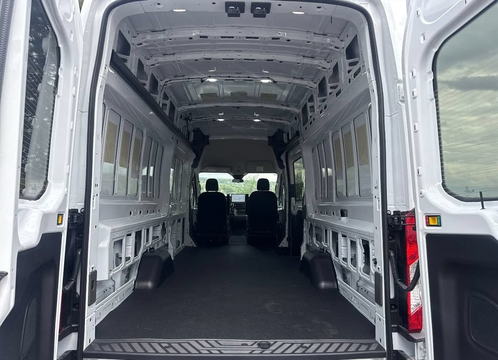 New 2026 Ford Transit 350 148 High Roof Extended AWD image 23