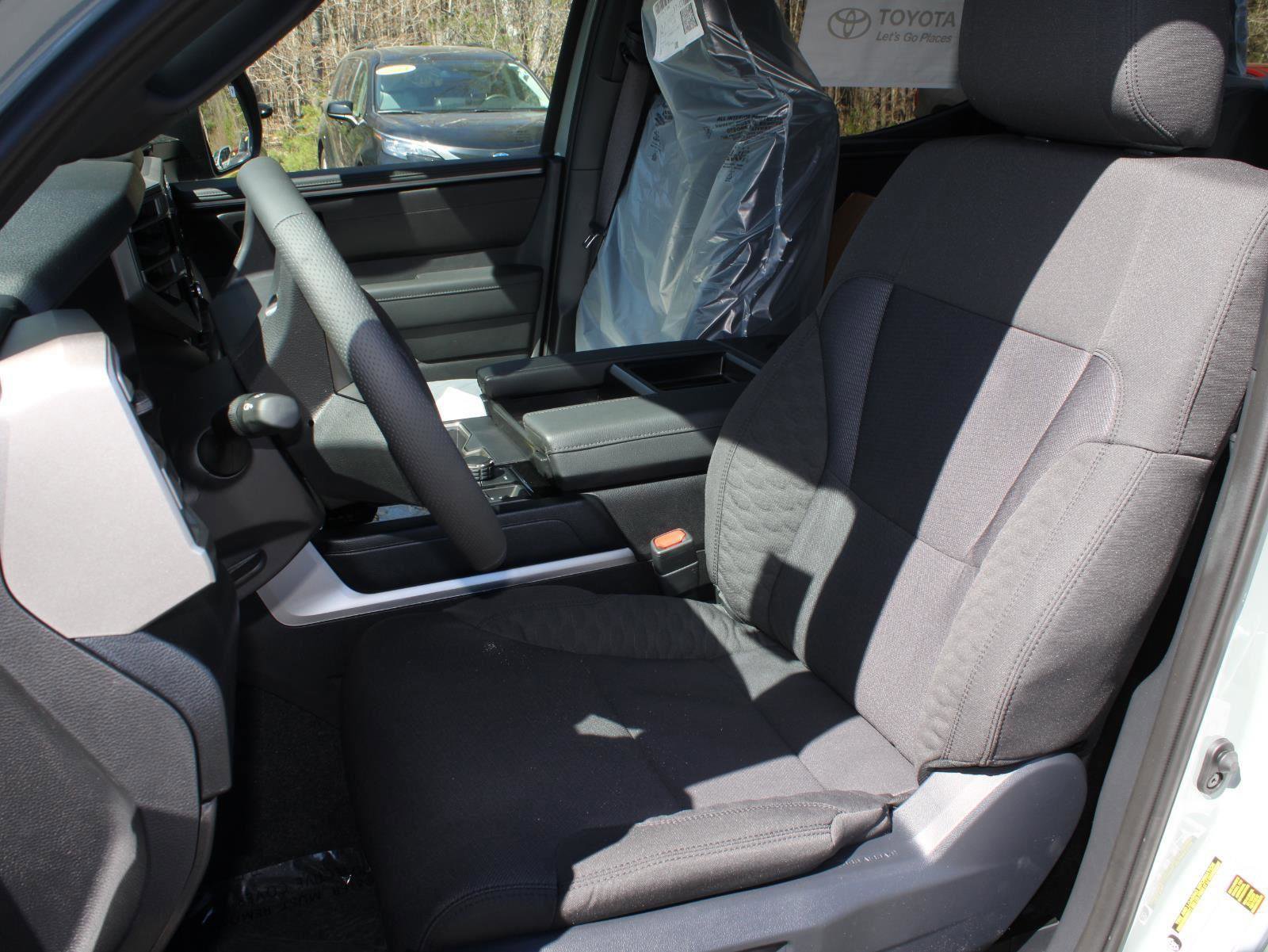 New 2026 Toyota Tundra SR5 AWD/4WD image 15