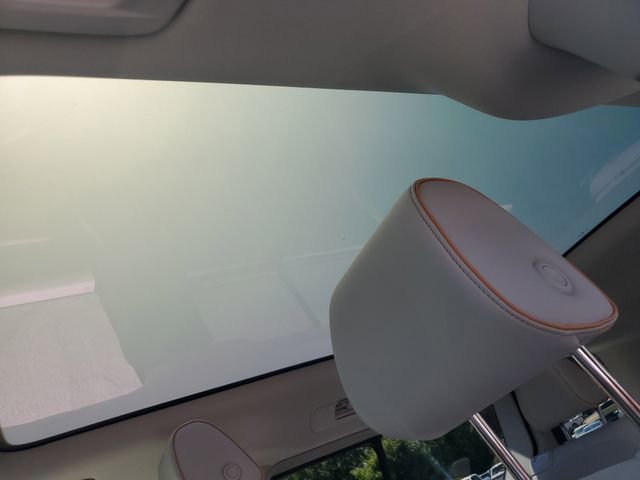 New 2025 Volkswagen ID. Buzz Pro S Plus image 30