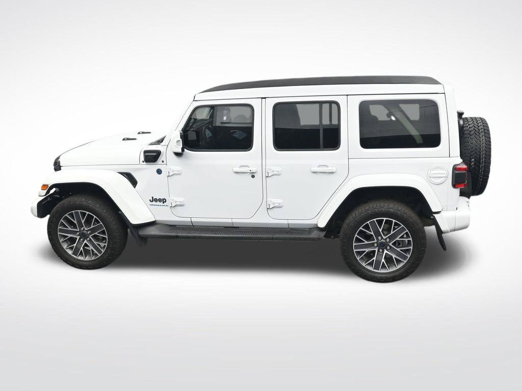Used 2024 Jeep Wrangler High Altitude AWD/4WD image 29