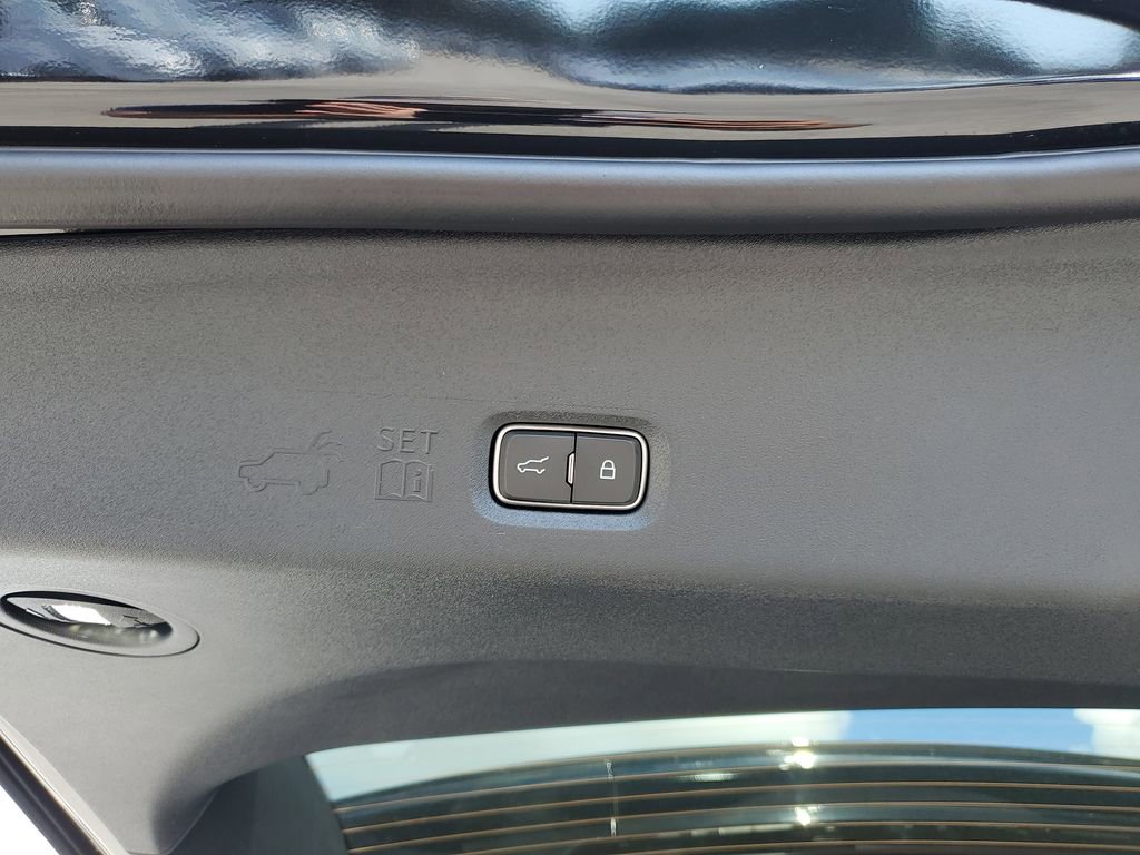 New 2025 Lincoln Navigator L Reserve image 6